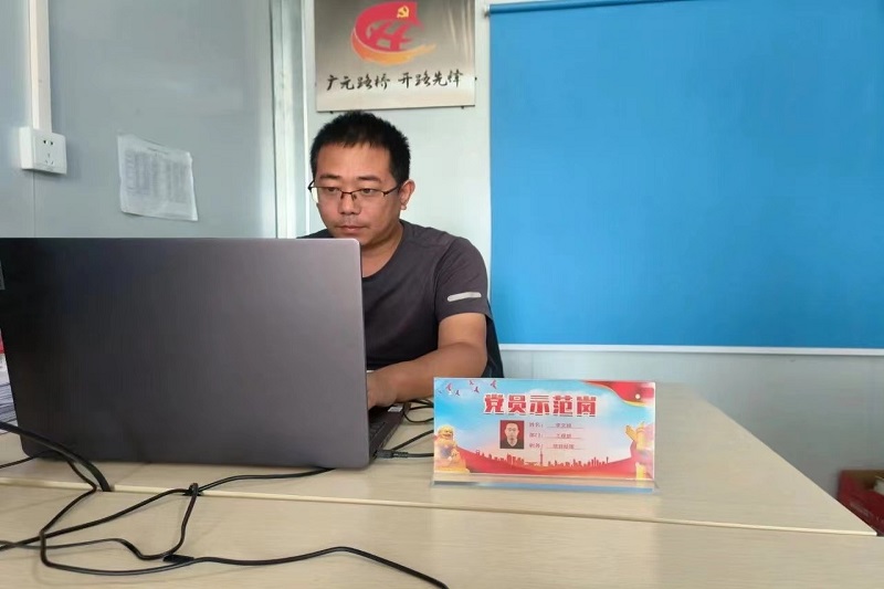 党员示范岗┃亮身份树标杆，，，，，，争当开路先锋